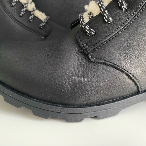 NEW Sorel Emelie Shearling Short Lace Up Cozy Black White Fur Boots Shoes Sz 6.5 - Picture 5 of 15